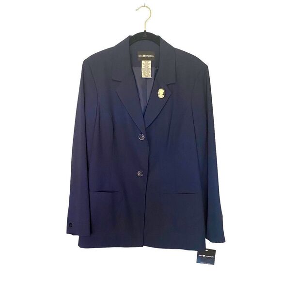 New Sag Harbor Vintage Navy Blue Blazer with Front Pockets and Cameo Pin Size 12 - Picture 1 of 10